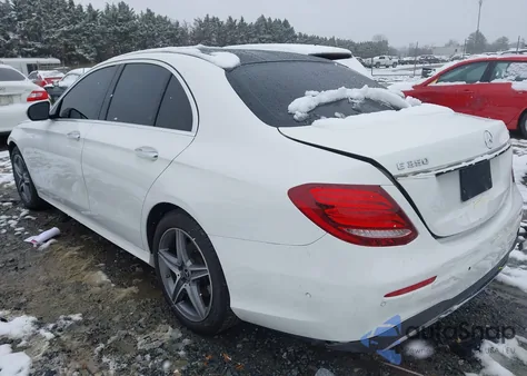 2020 Mercedes-Benz E 350 4Matic z USA, uszkodzony, nr VIN WDDZF8EB3LA729693